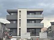 草津駅より徒歩23分 新築 3階建の賃貸物件