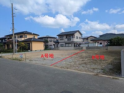外観:駐車場 外観:駐車場