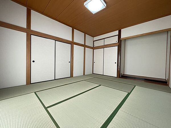 畳新調しました！なんとっ和室には珍しい、床暖房付きです！