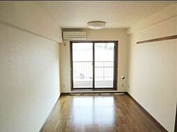 小田急小田原線 狛江駅 徒歩5分の賃貸アパート 2階ワンルームのリビング/ダイニング