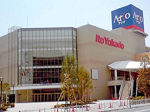 営業時間：10時～22時スーパーマーケットを中心に、フードコートや本屋まであって、とても使い勝手が良いです