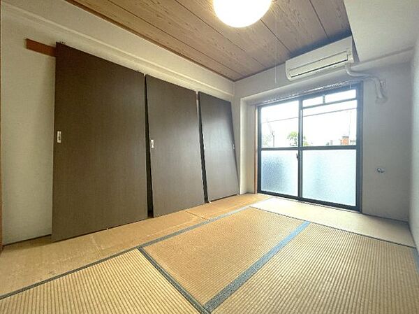 和室を拡大表示