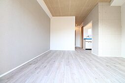 ドリームサンライフ 2階1LDKのリビング/ダイニング