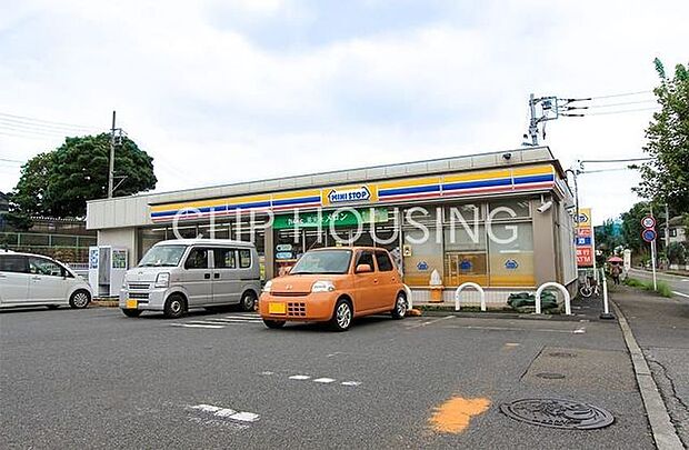 ミニストップ海老名本郷店 徒歩16分。 1230m