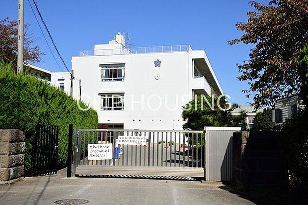 伊勢原市立桜台小学校 徒歩9分。 700m