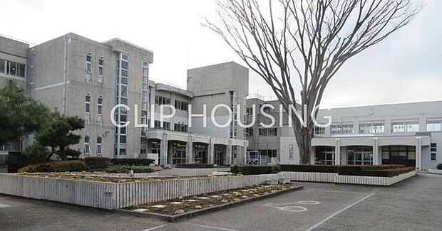 相模原市立上溝南中学校 徒歩27分。 2100m