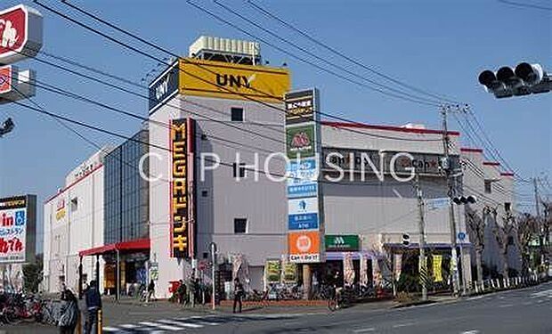 MEGAドン・キホーテUNY座間店 徒歩14分。 1090m