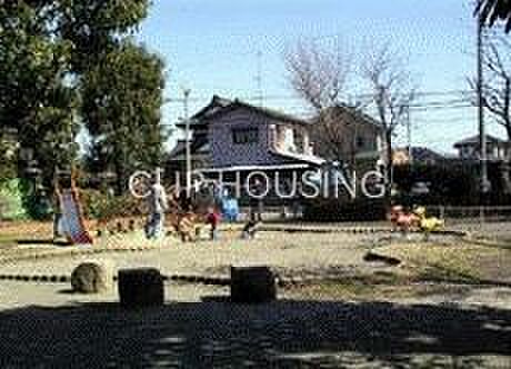 八幡上公園 徒歩27分。 2090m