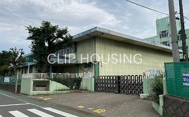 厚木市立妻田小学校 徒歩5分。 340m