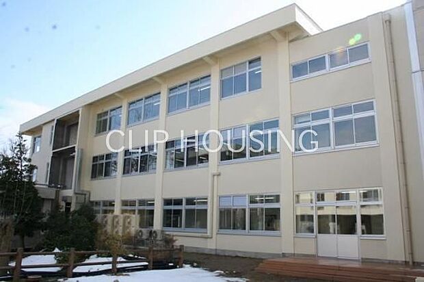 伊勢原市立大田小学校 徒歩10分。 730m