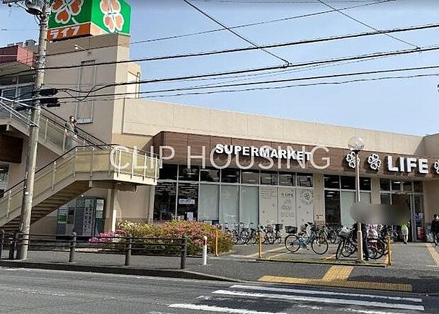 ライフ相模原若松店 徒歩13分。 1040m