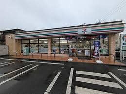 セブンイレブン相模原相武台小前店 徒歩3分。 220m