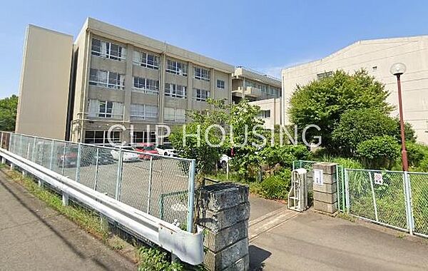 厚木市立小鮎中学校 徒歩20分。 1570m