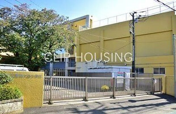 海老名市立東柏ケ谷小学校 徒歩3分。 200m