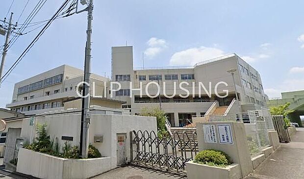 厚木市立毛利台小学校 徒歩11分。 820m