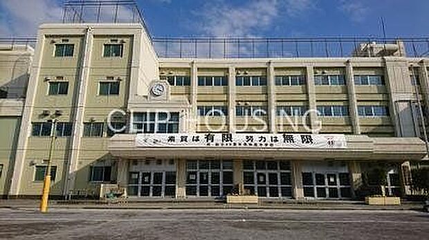 大和市立南林間中学校 徒歩5分。 350m