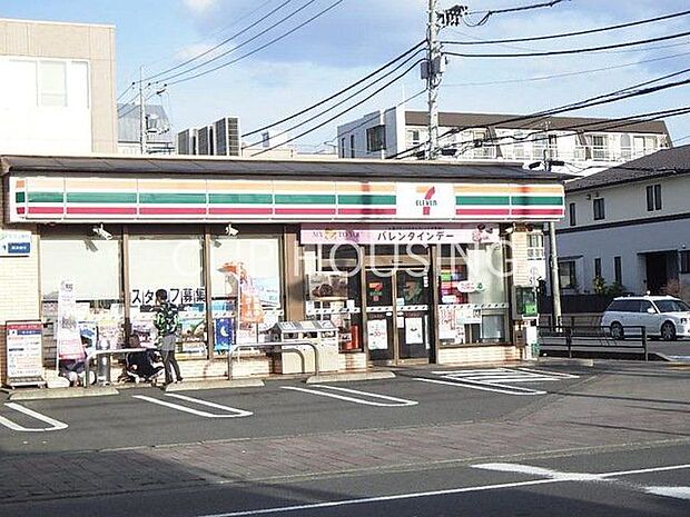 セブンイレブン大和上草柳7丁目店 徒歩5分。 330m