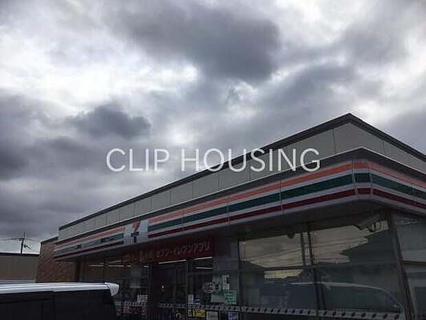 セブンイレブン大和代官4丁目店 徒歩3分。 230m