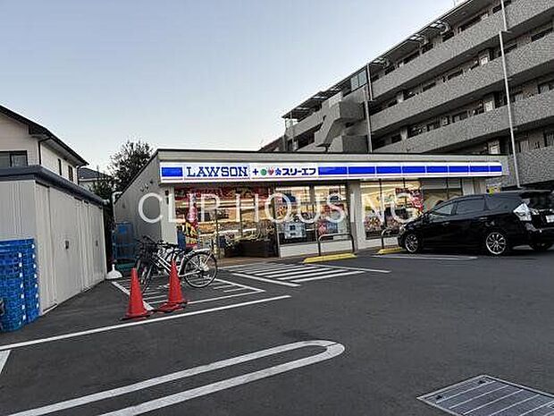 ローソン・スリーエフ座間相武台三丁目店 徒歩7分。 530m