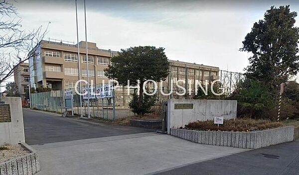 厚木市立睦合中学校 徒歩5分。 350m