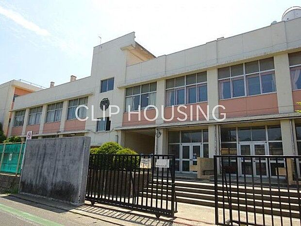 大和市立福田小学校 徒歩11分。 870m