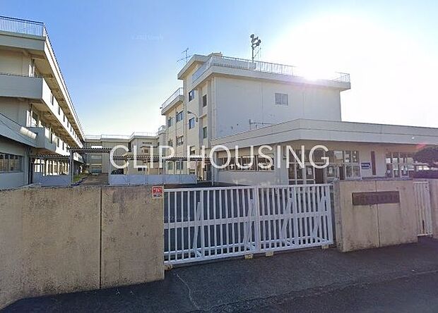 座間市立東原小学校 徒歩3分。 240m