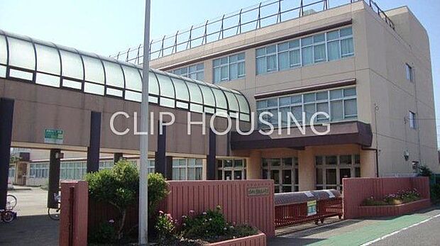大和市立引地台小学校 徒歩10分。 800m