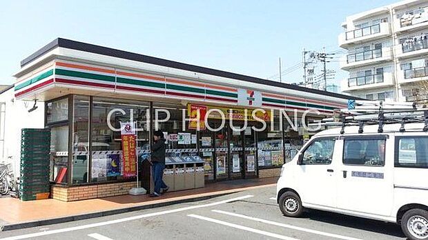 セブンイレブン座間相模が丘南店 徒歩4分。 280m