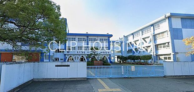 寒川町立寒川中学校 徒歩21分。 1660m
