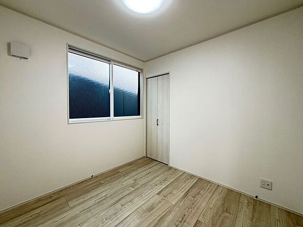 全居室にクローゼット付きなのでお部屋がすっきりと片付いてお掃除も楽に行えます!