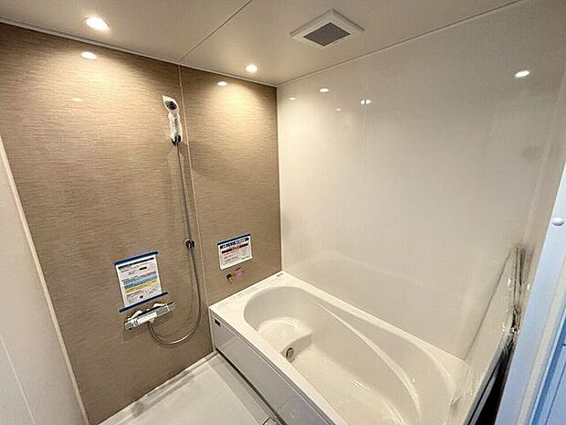 ◎オートバス・追い炊き機能◎エコベンチ浴槽◎組み合わせ　風呂ふた