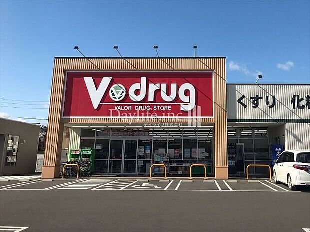 Ｖ・ドラッグ加納店 400m