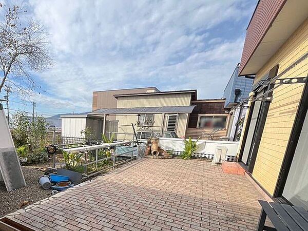 家庭菜園などにも最適な空間です！！