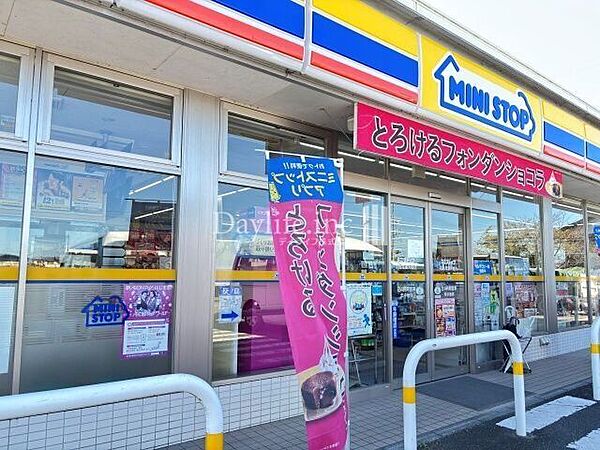 ミニストップ 羽島尾濃大橋店 1540m
