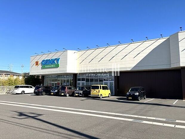 ゲンキー曲利東店 1580m