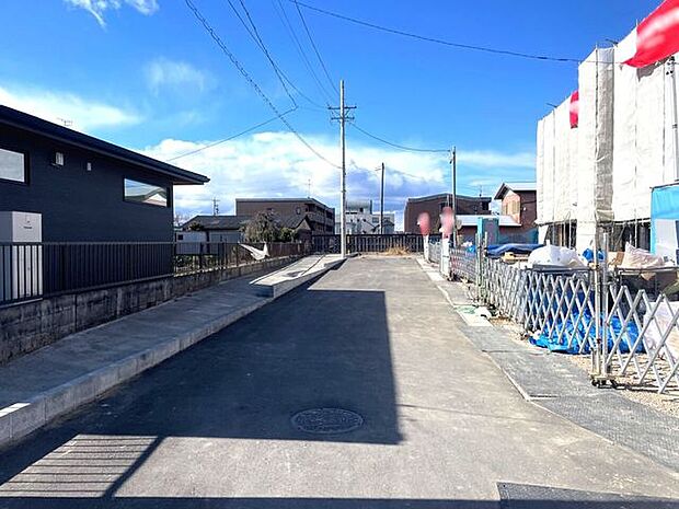 前面道路含む現地写真