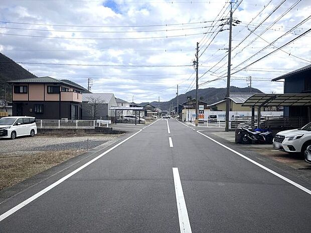 前面道路含む現地写真