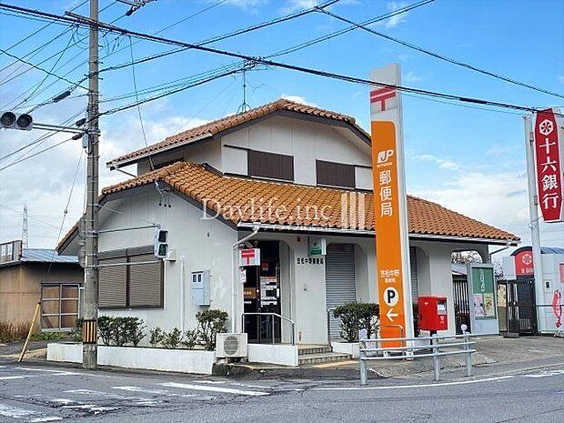 笠松中野郵便局 850m