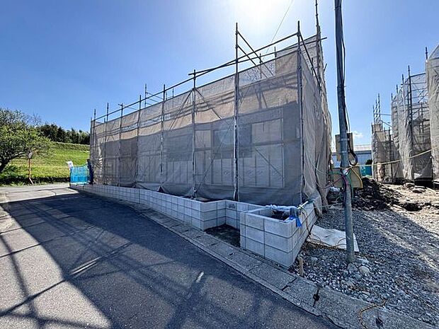 生活しやすい平屋建て！しっかりと部屋数があるのでお子様がいても安心です！