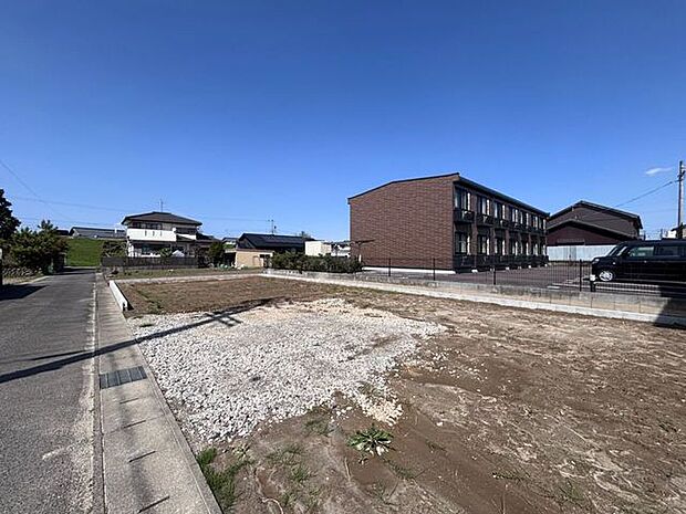 17帖以上の開放感あるLDKと、家族それぞれの個室が確保できる5LDKのゆとりある間取り♪