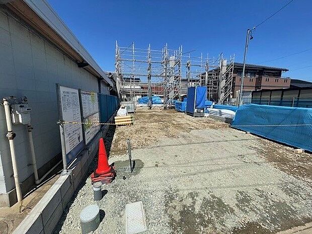 徒歩10分圏内に生活施設多数！！お買い物なども楽にできますね！