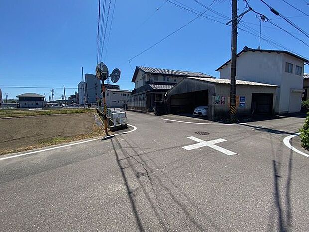 全室6帖以上!どのお部屋でもゆったりと過ごせますね!