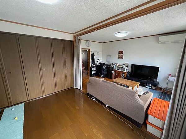 家族が顔を合わせやすい間取りになっているので、会話も笑顔も増えそうです！