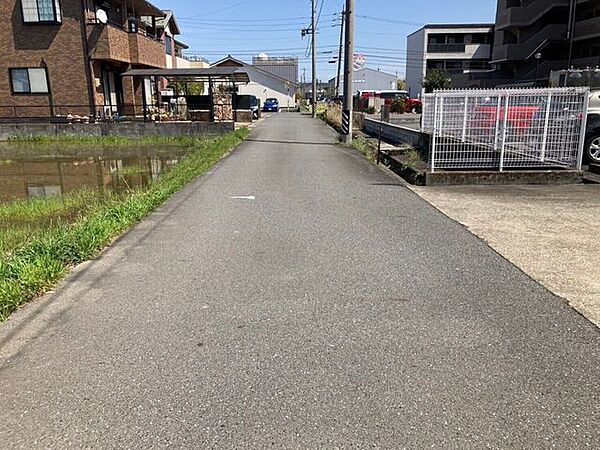 前面道路含む現地写真