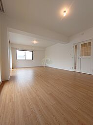 東京メトロ日比谷線 中目黒駅 徒歩10分の賃貸マンション 3階1LDKのリビング/ダイニング