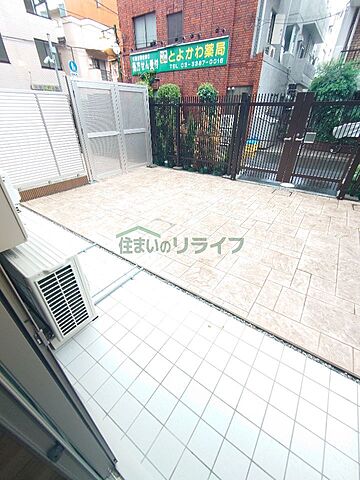 バルコニー