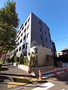 新高円寺駅より徒歩4分 6階 築4年6ヶ月の賃貸物件