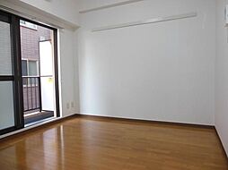 ファミーユビル 3階1Kのリビング/ダイニング