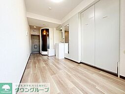 ラ・パルフェ・ド・アルカディア 402 4階ワンルームのリビング/ダイニング