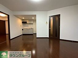 東急東横線 都立大学駅 徒歩13分の賃貸アパート 1階1LDKのリビング/ダイニング